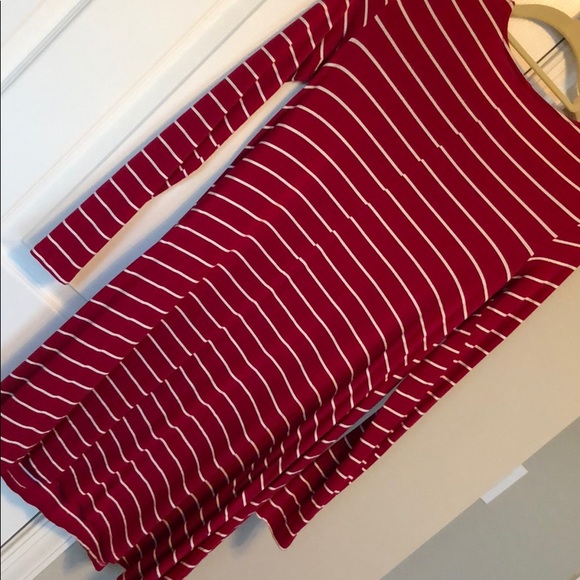 Magenta stripped long sleeve shift dress - Picture 3 of 3